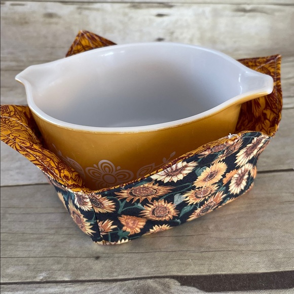 Microwave Bowl Cozy Sunflowers Reversible Fabric Bowl - Picture 5 of 8